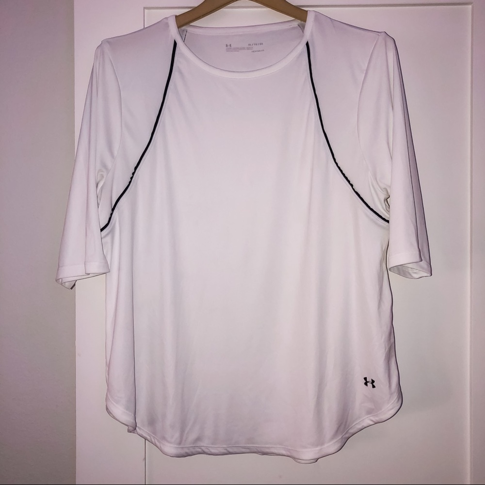 UnderArmour: white tech top heatgear